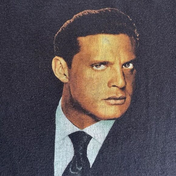 Vintage 90s Luis Miguel Amarte Es Un Placer Romances Tour Music Selena Rare Sz L - Picture 3 of 11